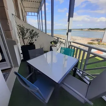 En Duplex Esprit Loft Avec Balcon Vue Mer, Et Piscine Exterieure * Le Croisic